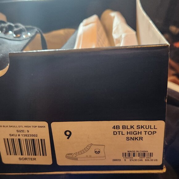 NWT Torrid Skull sneakers with studded toes - Picture 4 of 4